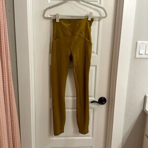 Lululemon Power Thru High-Rise Tight Gold Spice Size 0